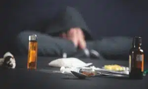 درمان اختلالات روانی ناشی از سوء مصرف مواد